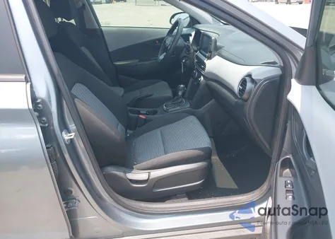 2020 Hyundai Kona Se z USA, uszkodzony, nr VIN KM8K12AA3LU499801